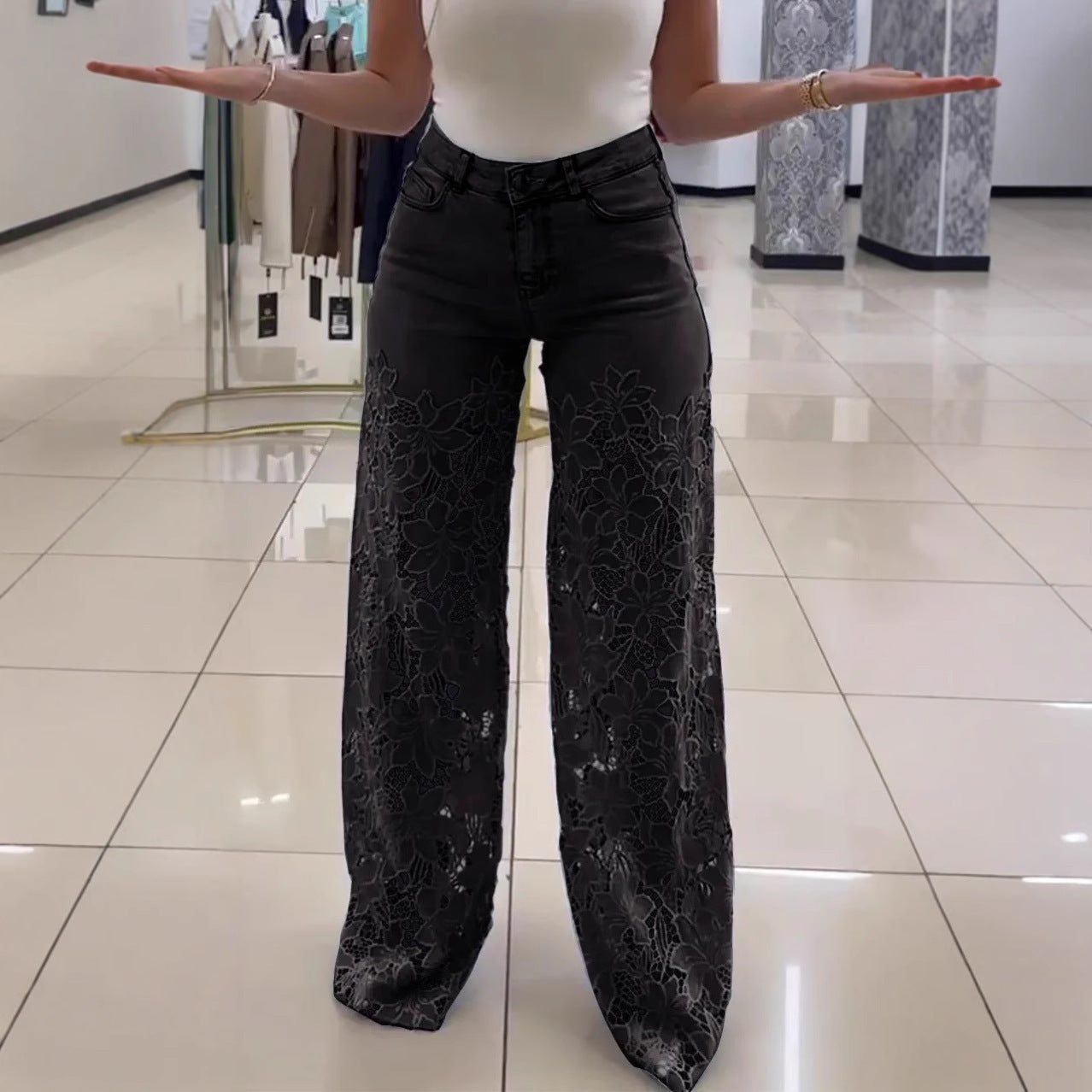 High-Waiste Wide-Leg Floral Denim Jeans