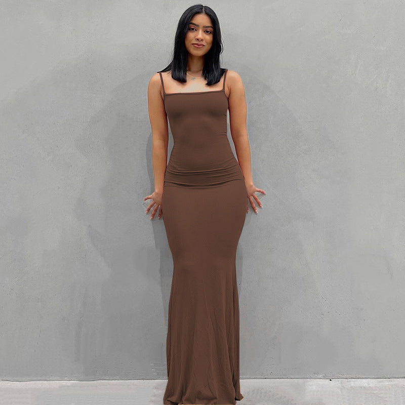 Slim Waist Fit Sling Dress with Peach Hip Design