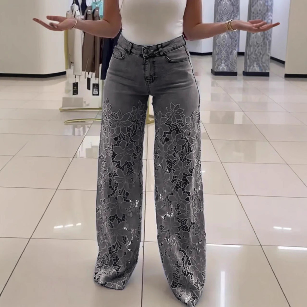 High-Waiste Wide-Leg Floral Denim Jeans