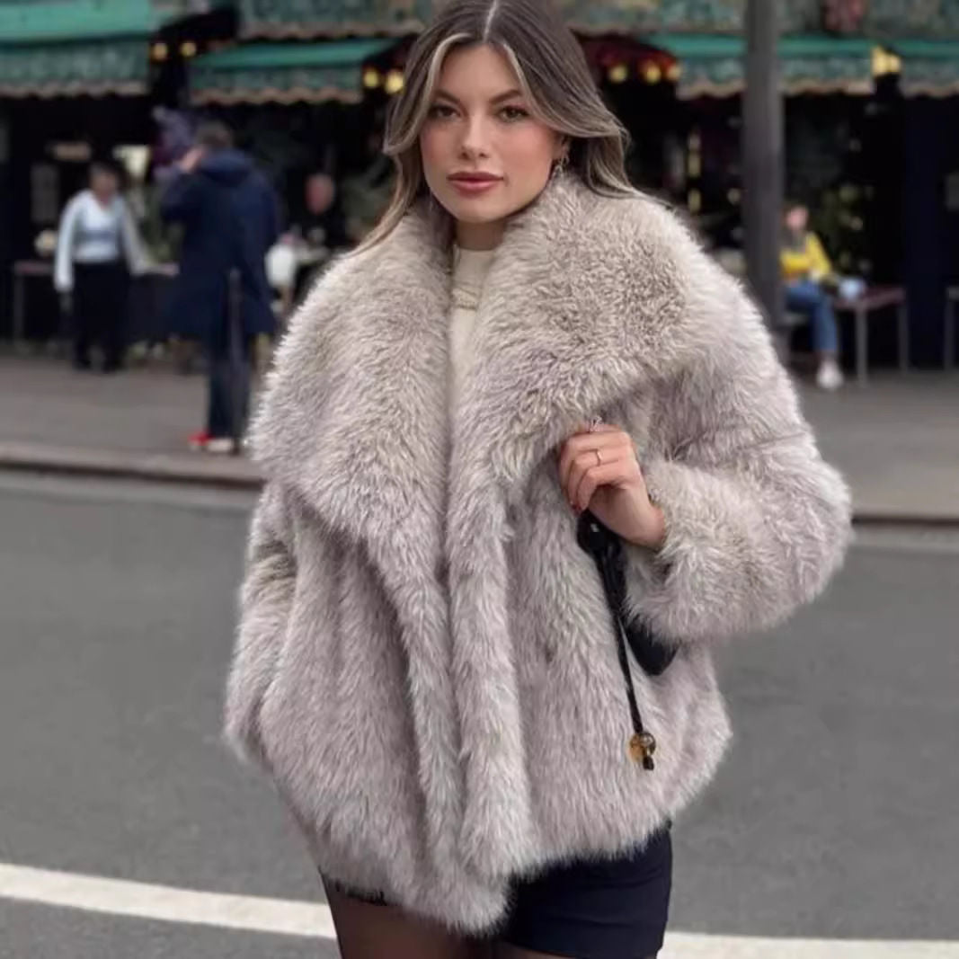 Rich Auntie Faux Fur